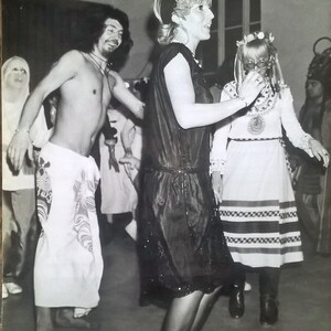 1980 - Soirée dansante costumée...